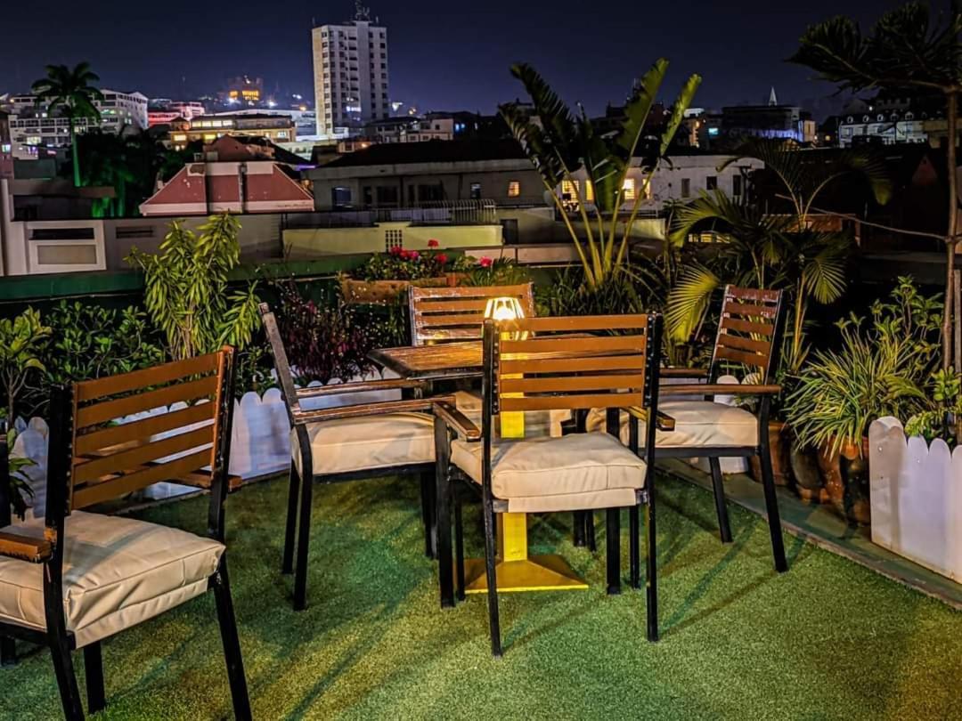 Central Hotel Tana Ανταναναρίβο Εξωτερικό φωτογραφία